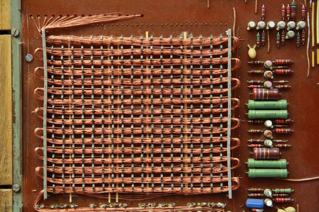 Today’s computers vs. the Apollo 11 moon landing machine | Galvanize