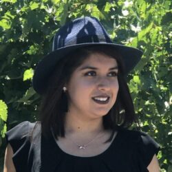 How Itzel overcame adversity, became a dev, and founded a leadership program thumbnail